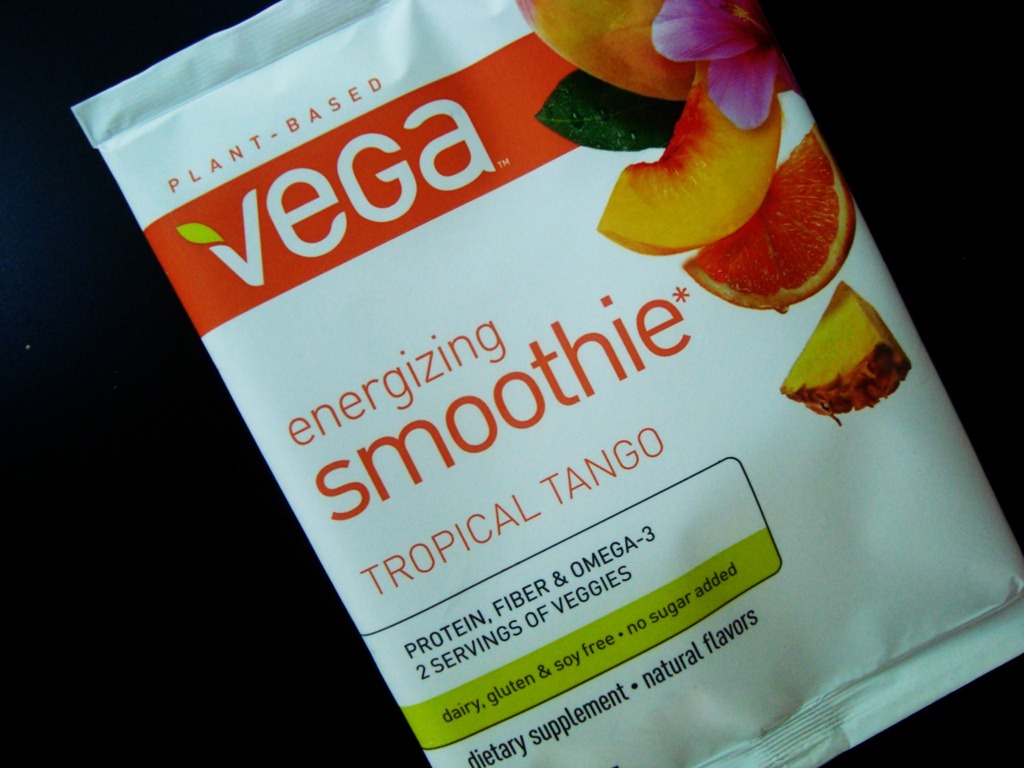 [vega-energizing-smoothie3.jpg]
