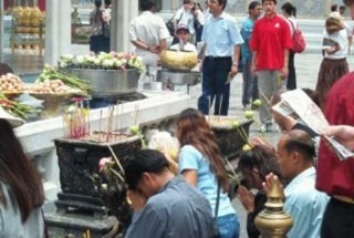 [chinaprayer%255B2%255D.jpg]
