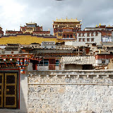 Shangri-la - tibetan monastery
