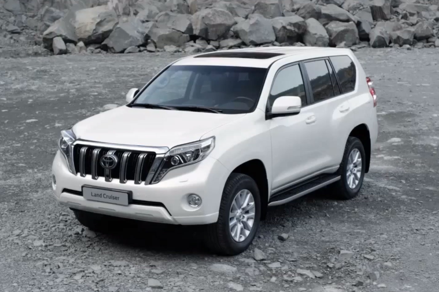 [2014-Toyota-Land-Cruiser-Facelift-2%255B2%255D.jpg]