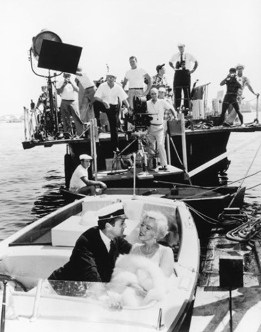 [behind-scenes-famous-movies-5%255B2%255D.jpg]