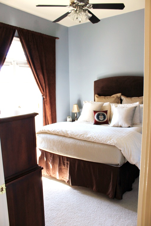 [405_guest%2520bedroom4_900%255B5%255D.jpg]