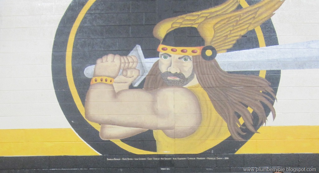 [bfhs-gym-cropped3.jpg]