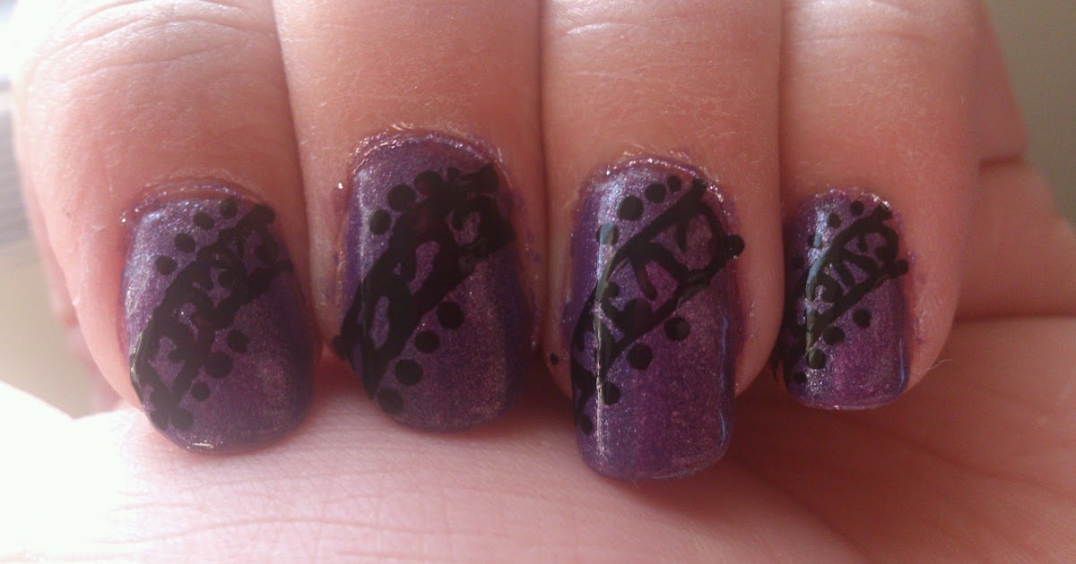 Musings of a Nail Artist: Purple and black nail design