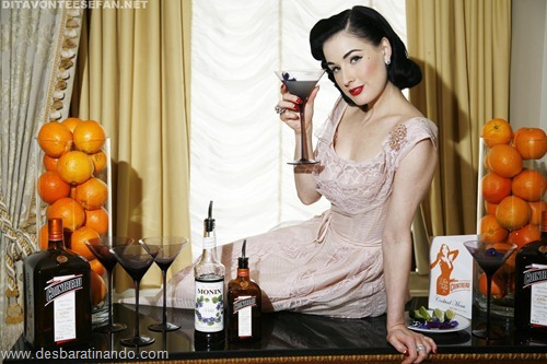 dita von teese linda sensual sexy sedutora desbaratinando (115) dita von teese linda sensual sexy sedutora desbaratinando (115)