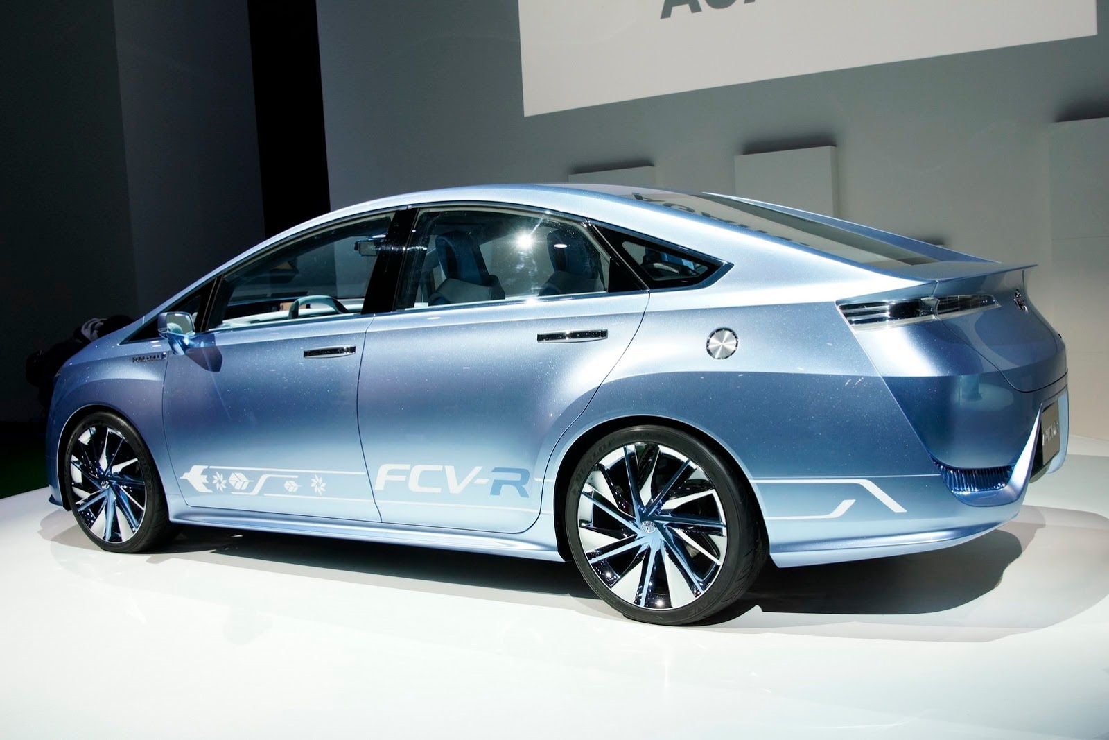 [Toyota-FCV-R-9%255B2%255D.jpg]