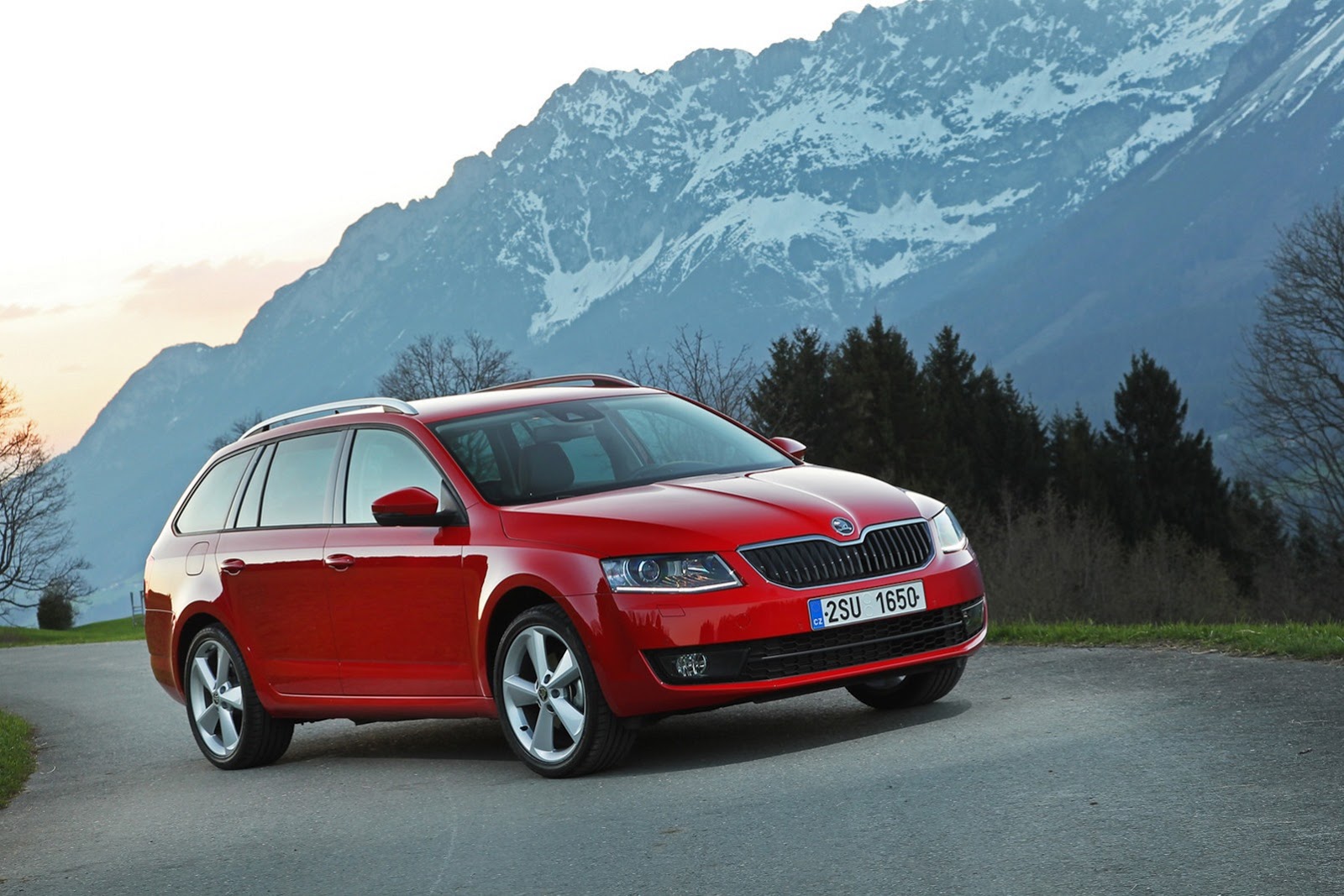 [Skoda-Octavia-Combi-21%255B2%255D.jpg]