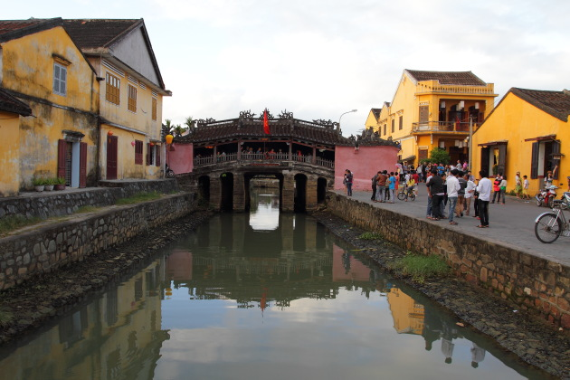 The famous covered Japanese Bridge of Hoi An's Old Quarter