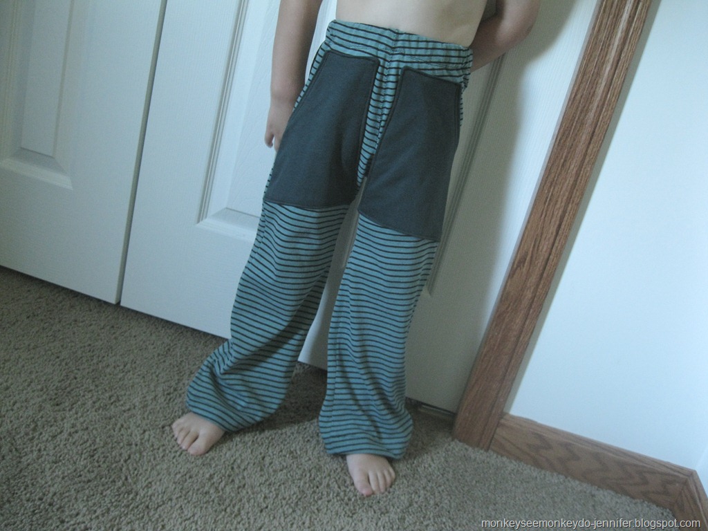 [upcycled%2520pre%2520school%2520lounge%2520pants%2520%25282%2529%255B10%255D.jpg]