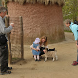Silje i Zoo med Mormor og Morfar i Påsken
