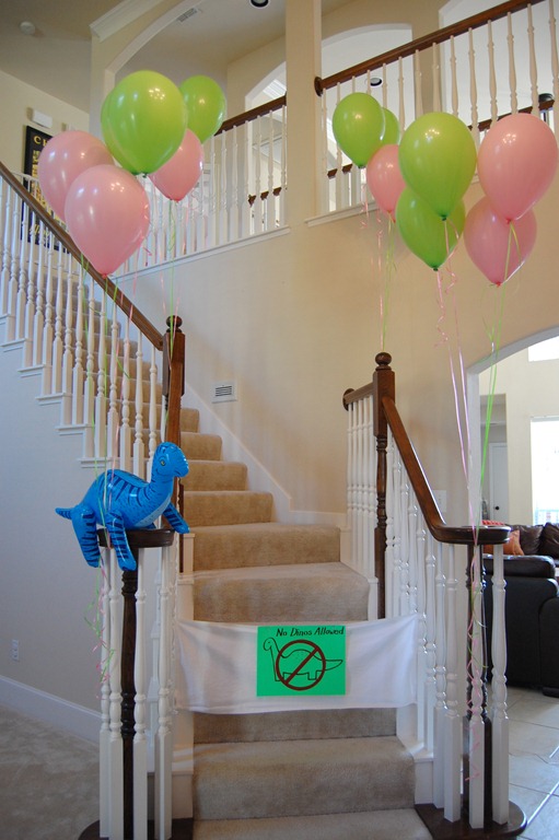 [charliedinoparty%2520035%255B4%255D.jpg]