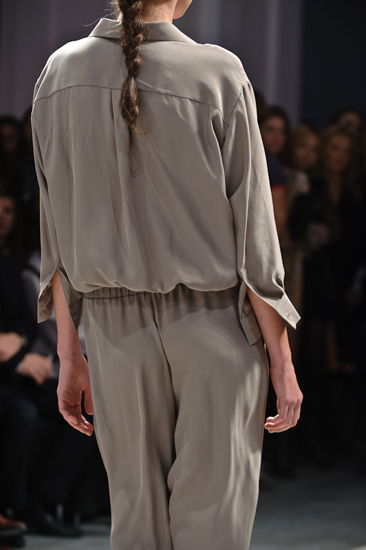 Poustovit, UFW, ss 2012 Фото Сергея Черникова