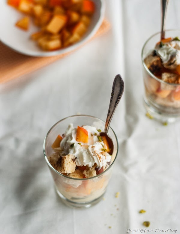Toasted Pannetone and Persimmon trifles-3