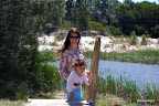 La paisajista Amalia Robredo junto a su hija Casiana durante un paseo familiar. Gentileza: Amalia Robredo.