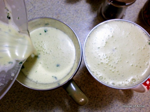 [Pouring%2520basil%2520panna%2520cotta%2520into%2520moulds%255B2%255D.jpg]