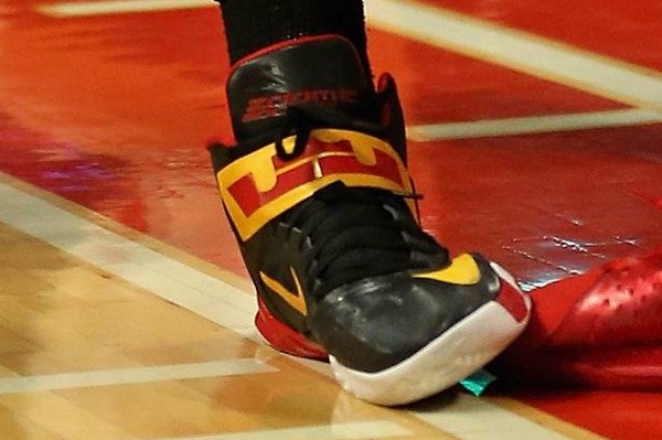 Wearing Brons Tristan Thompson8217s ZS6 Cleveland Cavaliers PEs