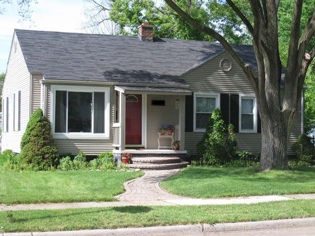 [athomewithh_front_entrance_final%255B9%255D.jpg]