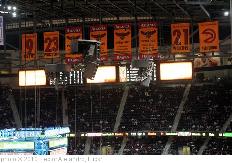 'Hawks v Bucks 08' photo (c) 2010, Hector Alejandro - license: http://creativecommons.org/licenses/by/2.0/