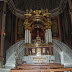 Altar situat al Interior de la Basílica