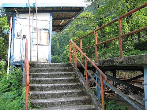 飛騨中山駅