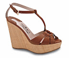 Salvatore Ferragamo, Sandalia Duccia de cuero marrón. Gentileza: MK comunicación.