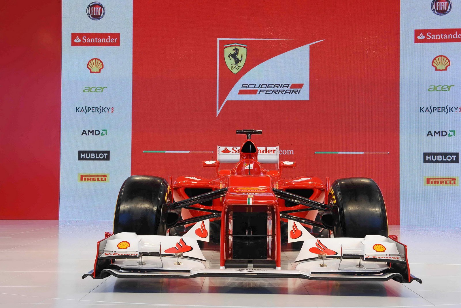[Ferrari-F2012-30%255B2%255D.jpg]