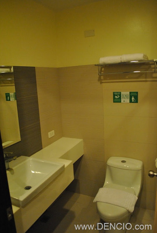 Go Hotels Bacolod Review 11