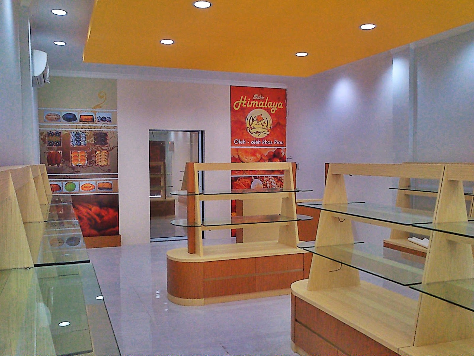 Kimura Gallery: Interior Toko Kue Himalaya Pekanbaru