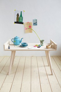 Bord, Christien Starkenburg för Studio Aandacht
