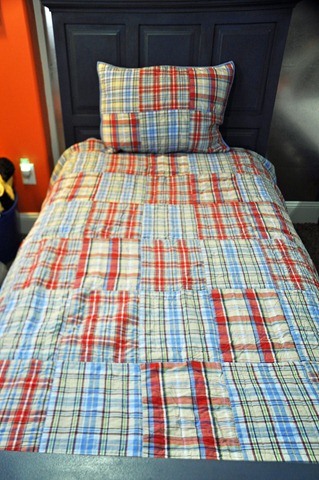 [bedroomdecoratingideas7.jpg]