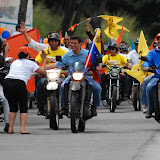 Hemos estado recorriendo las calles de Caracas y Miranda llevando nuestro mensaje de Paz, Bienestar y Progreso a miles de Caraqueños y mirandinos que se han montado ya en nuestro autobús "Construyendo La Mejor Venezuela" Construyendo #LaMejorVzla en Caracas