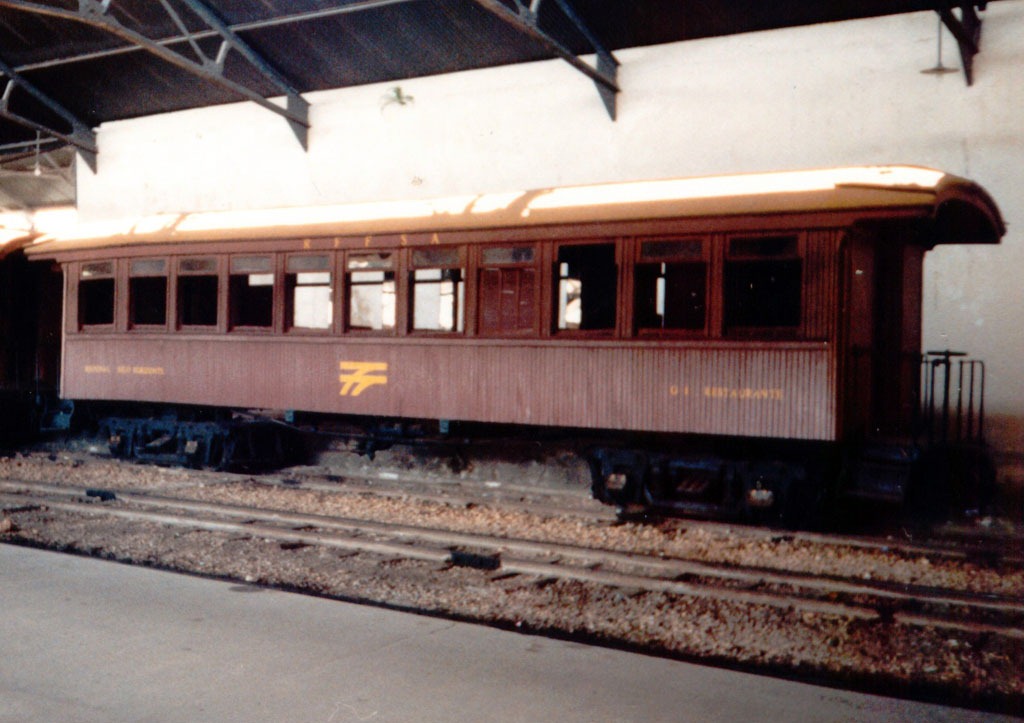 [G-1-bc5.jpg]