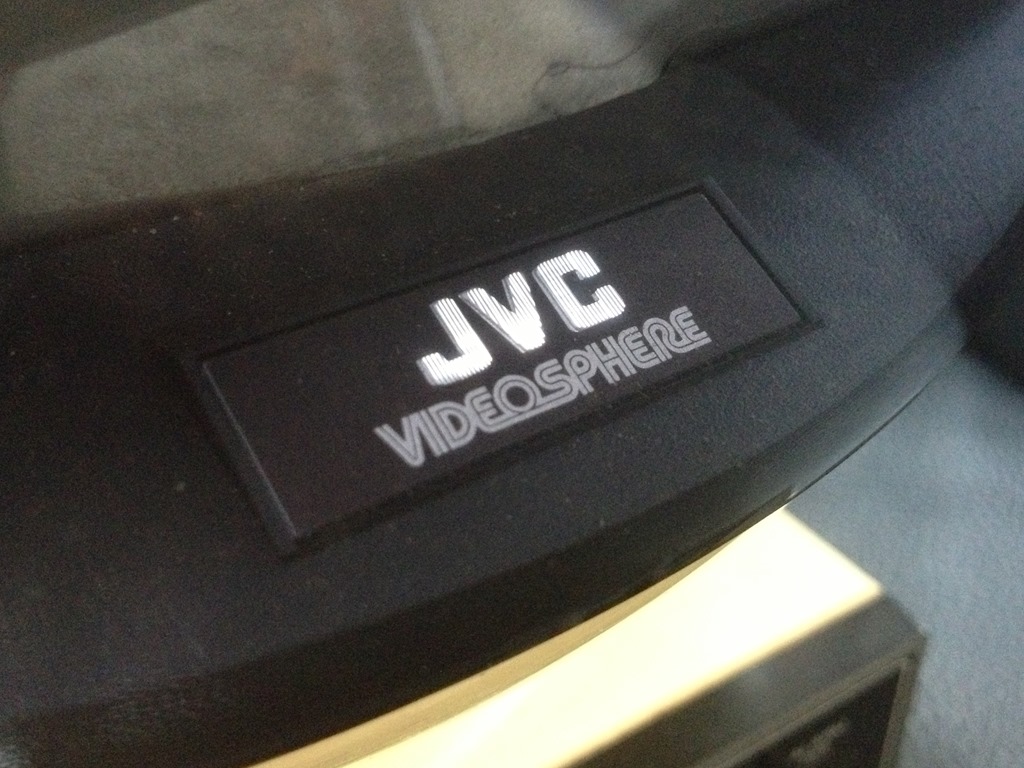 [JVC-Videosphere-logo-on-front-of-set.jpg]