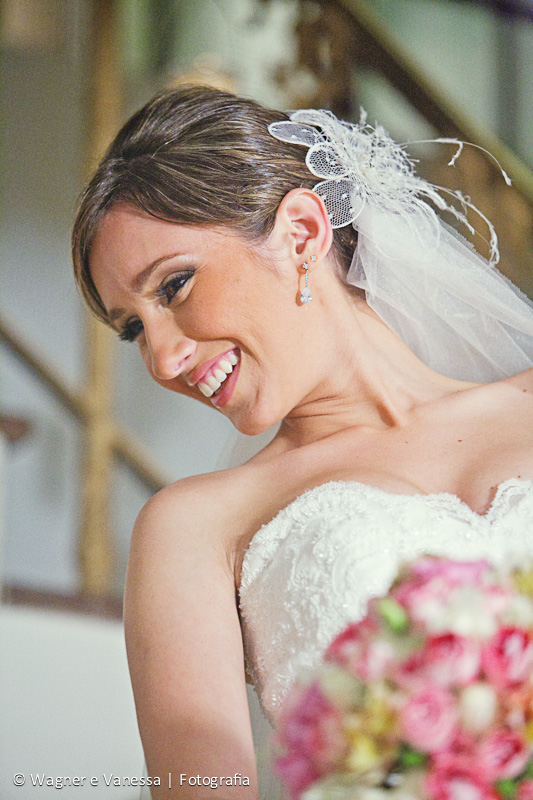 0383_PS Fotos de Priscilla e Scott. Foto numero 0383. Fotografia (fotografias) dos fotógrafos de casamento Wagner e Vanessa que fazem fotos de casamento (fotografia de casamento) no melhor estilo do fotojornalismo em Niterói, RJ, e outras cidades do Rio de Janeiro. Making of de noiva Fotos casamento Rio Janeiro Retrato Noiva Rj Fotografa Fotografia Mansao da Colina fotos niterói rj festa rio janeiro niteroi para fotografias bolos fotografo book fotografia digital