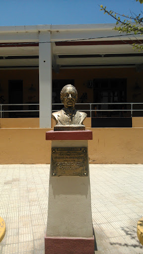 Homenaje A Servulo Gutierrez - Huacachina