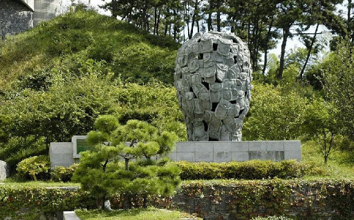 Busan MBC Sculpture