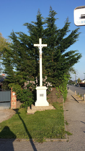 Ligné - Croix Famille Berra-Raitiere