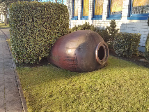 Giant Pot
