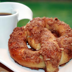 Apple Pie Stuffed Soft Pretzels With Streusel
