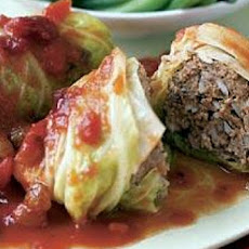 Stuffed Cabbage with Cranberry Sauce