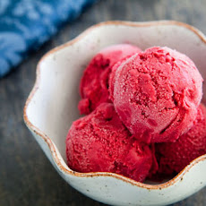 Blackberry Frozen Yogurt