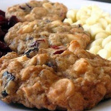 White Chocolate Chip Oatmeal Cookies