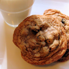Raisin Chocolate Chip Cookies