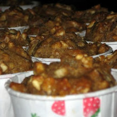 Chunky Apple Muffins