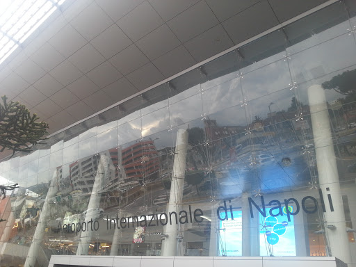 Aeroporto Internazionale Di Napoli Capodichino