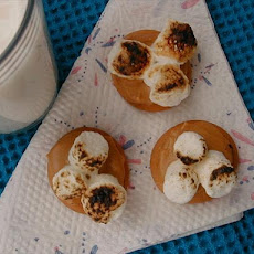Peanut Butter Puffs (Only 3 Ingredients)
