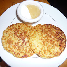 Left-Over Mashed Spud Cakes