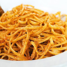Linguine with Sun-Dried Tomato Pesto