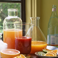 Fresh Citrus Juice Bar
