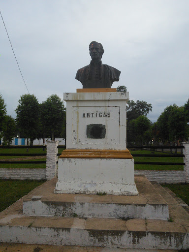 Busto General Artigas